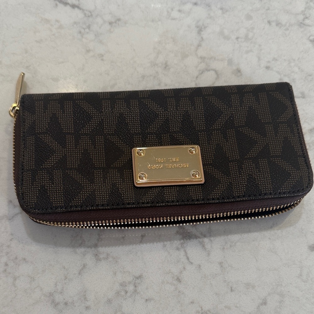 Michael Kors Dark Brown Logo Zip Wallet - Picture 6 of 6